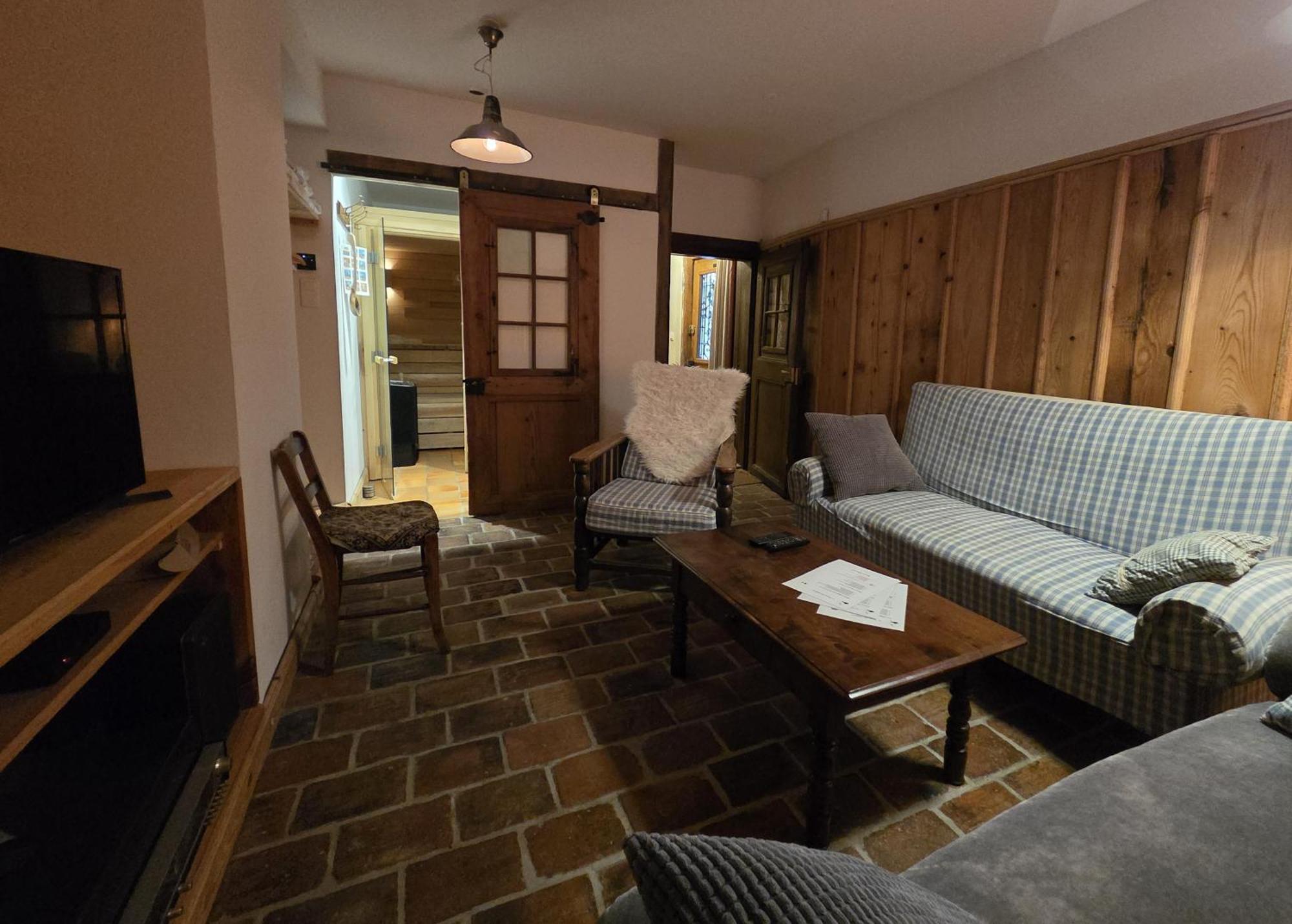 Le Temps Des Cigognes Villa Бар Екстериор снимка
